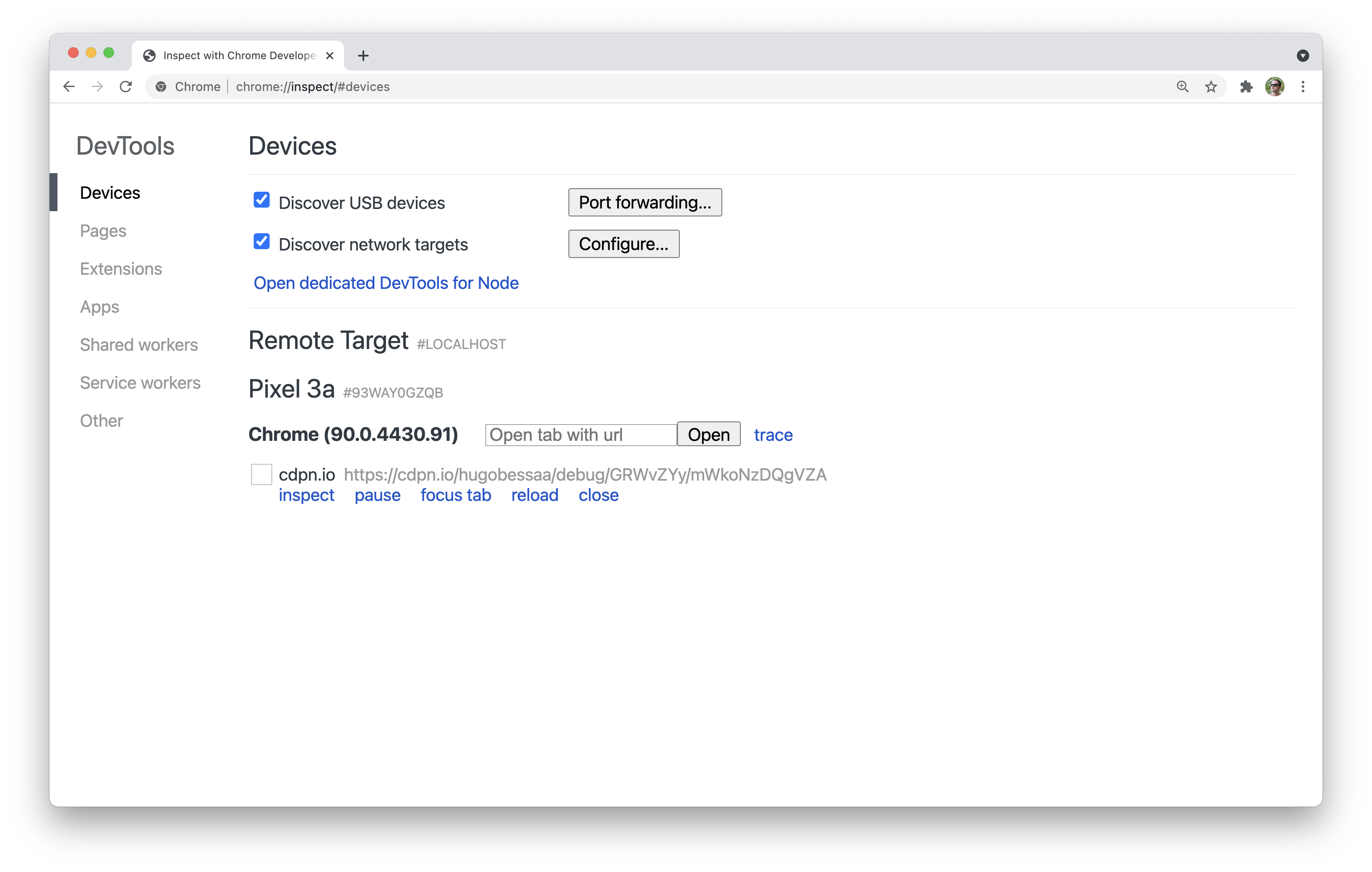 Captura de tela (screenshot) da página de inspeção remota do Chrome DevTools